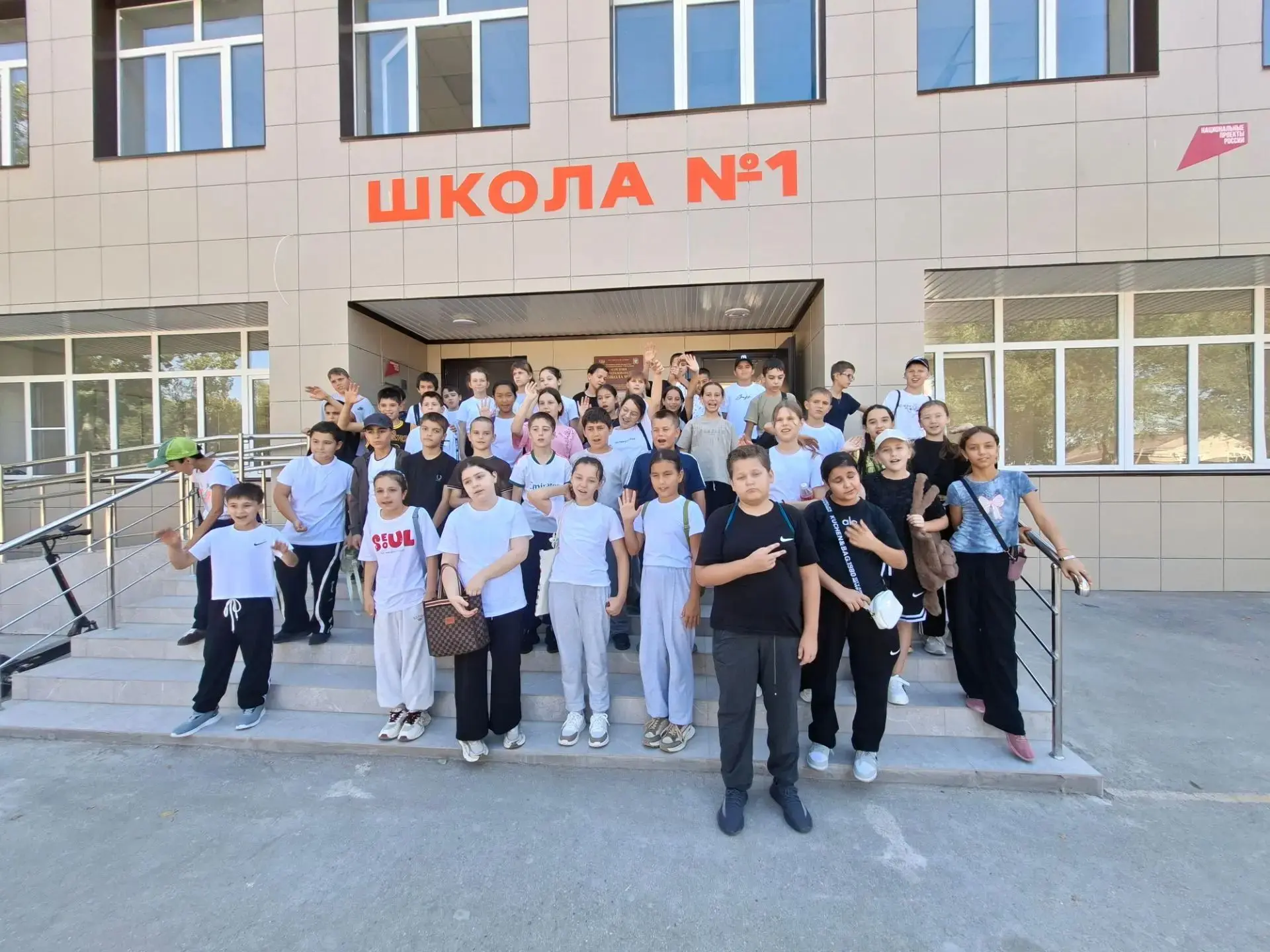 💪💪💪 Весело и задорно прошел сегодня "День здоровья" у учащихся 5х классов.