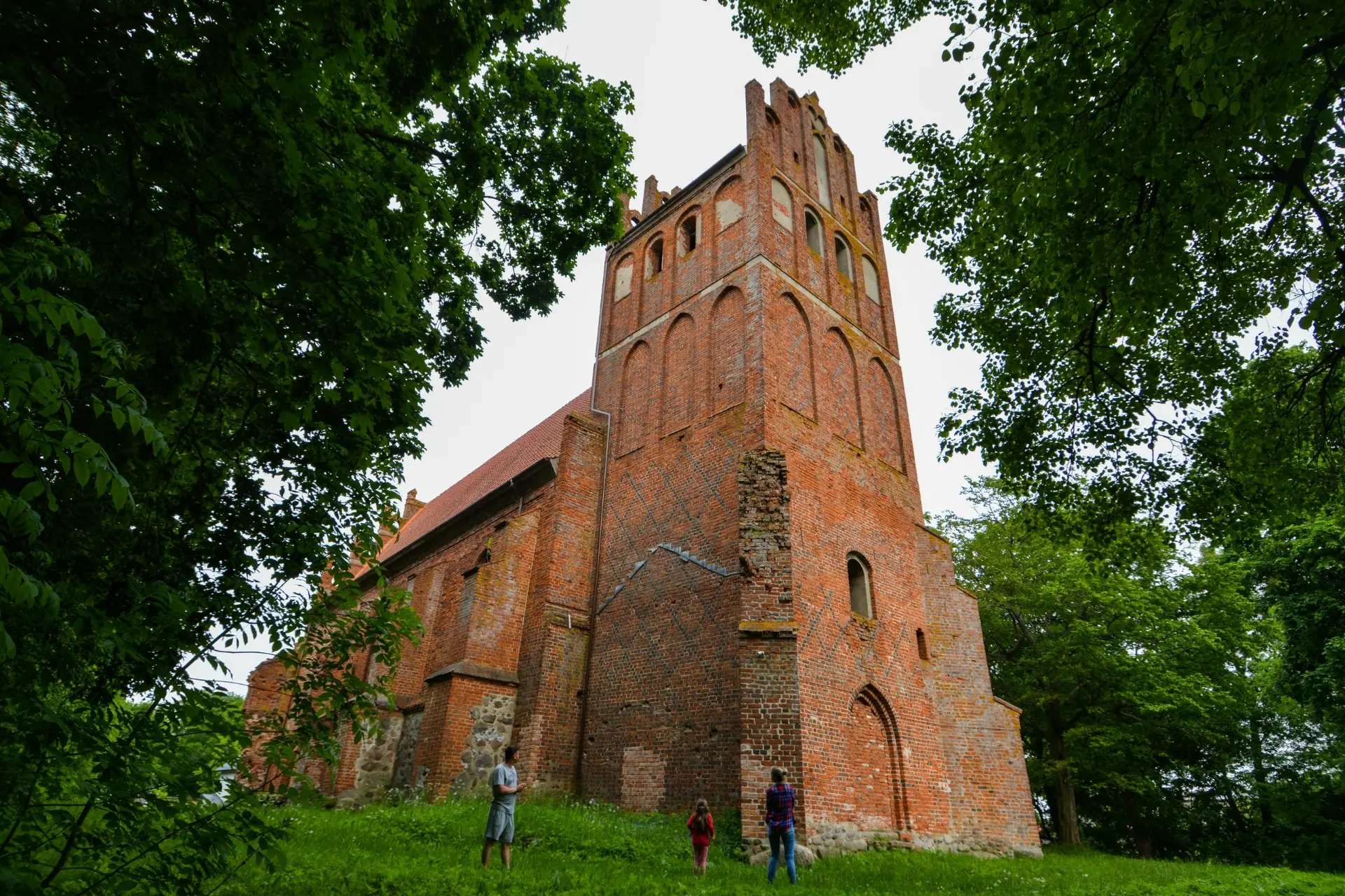 Кирха Святой Катарины в Тарау: место, где родилась легендарная песня