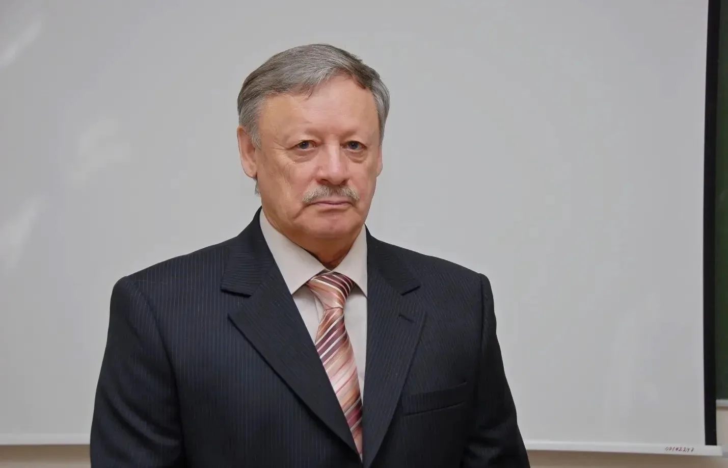 Люди, посвятившие себя университету👨🏼‍🏫