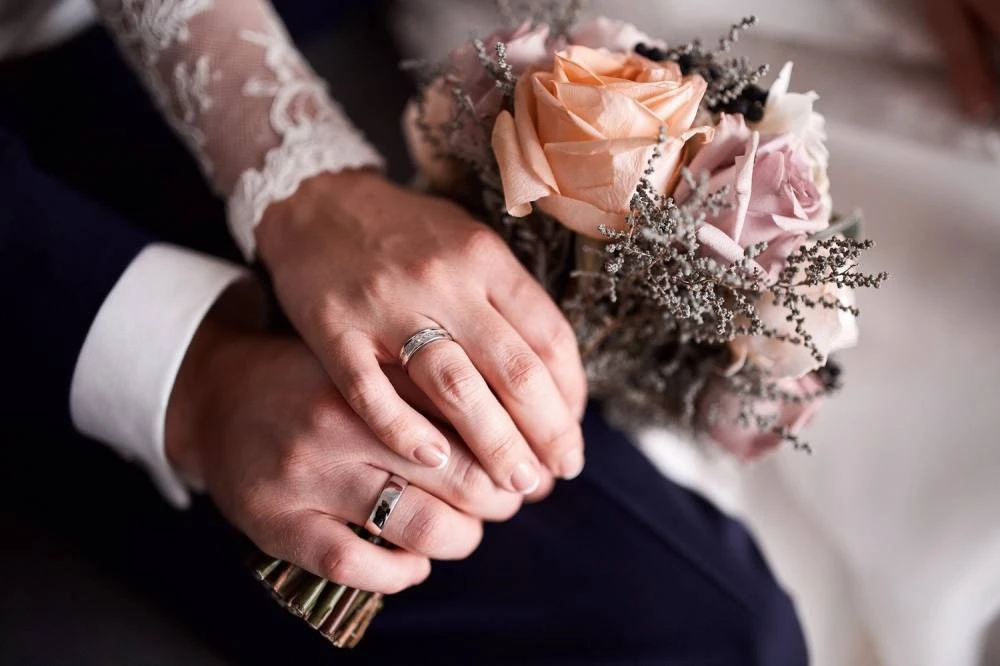 💍 В Госдуме предложили снизить госпошлину за регистрацию брака до 1 рубля.