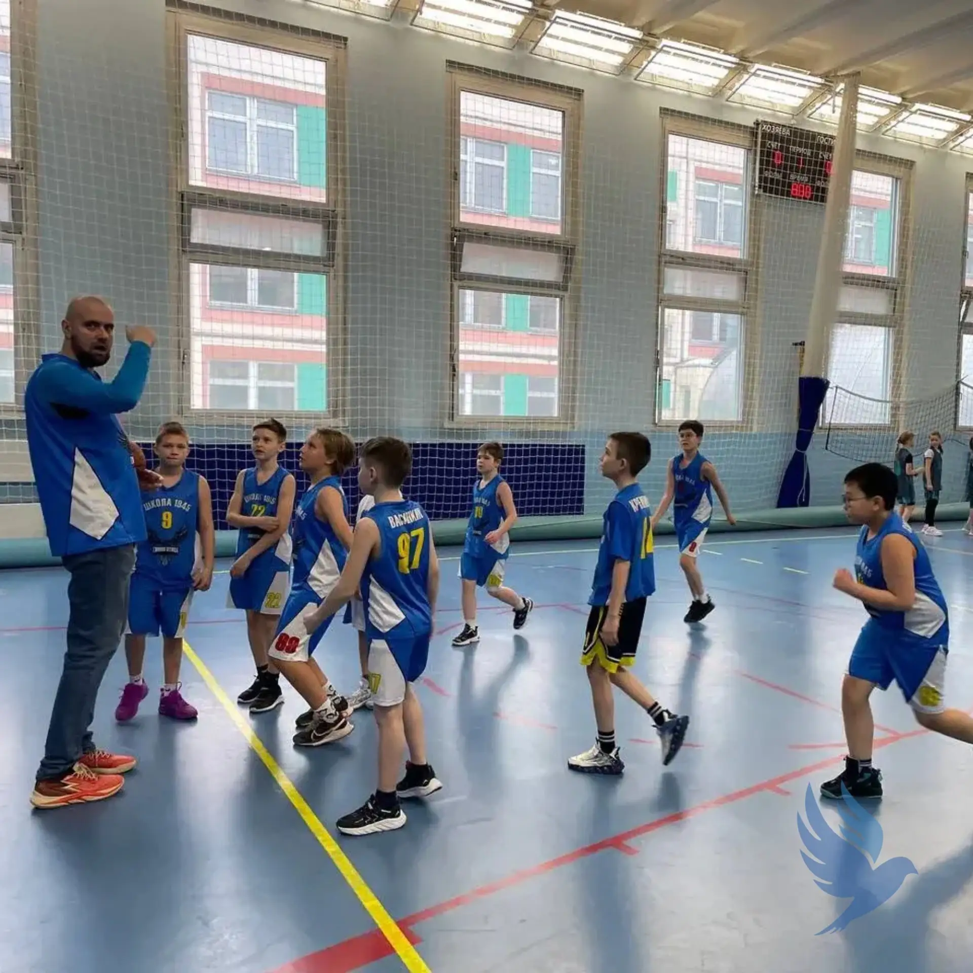🏀 Серебро «Победного мяча»: команда нашей школы — в числе лучших! 🥈  5 марта прошли решающие игры сп