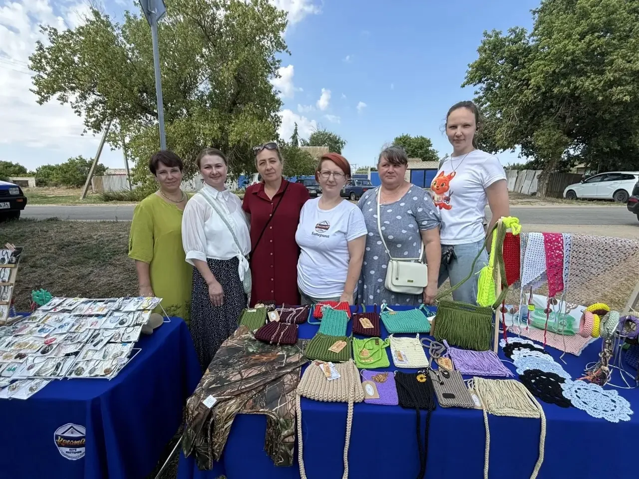 🍯 Праздник мёда в Лозном: тепло, аромат и народное творчество!