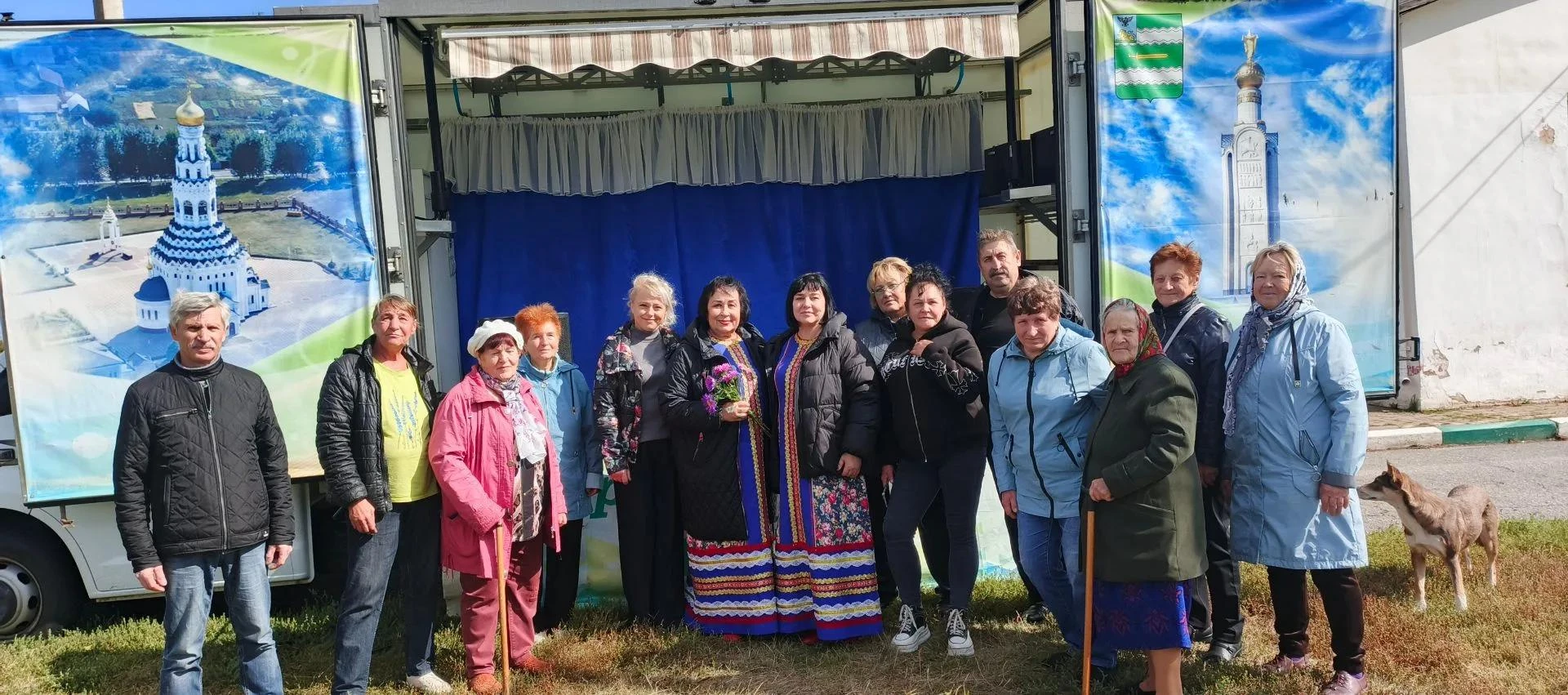 🚐 Автоклуб «Созвездия» снова в пути: концерт в Белинихинском сельском поселении