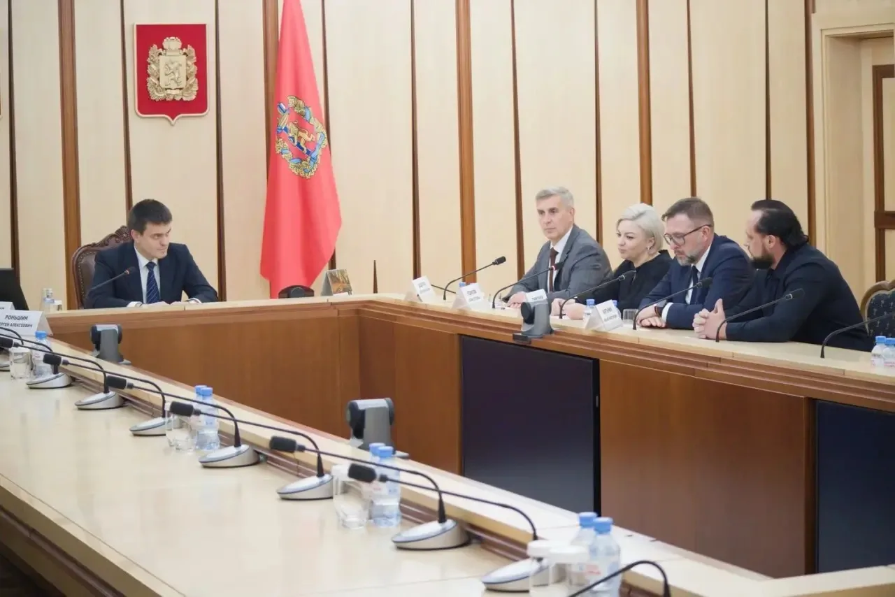 Губернатор встретился с лидерами фракций Законодательного Собрания