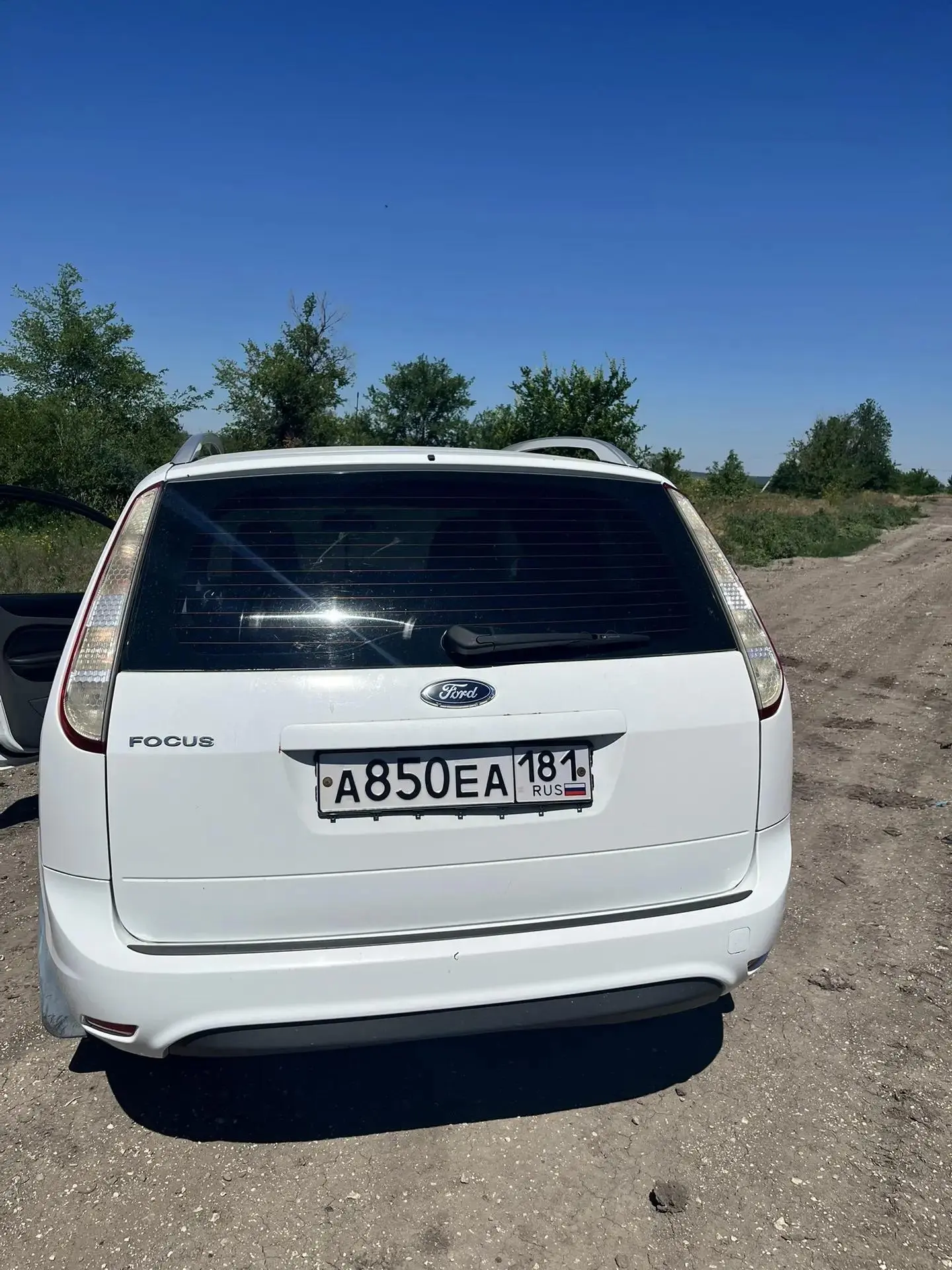 Ford Focus 2011 г. Универсал. 1,6 МКПП. Пробег 224 тыс. км.