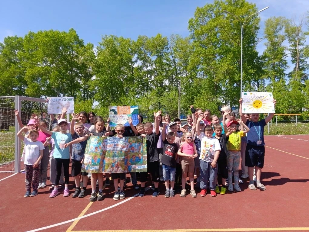 🌞 Второй день в нашем школьном лагере: зарядились энергией и творчеством!🎨