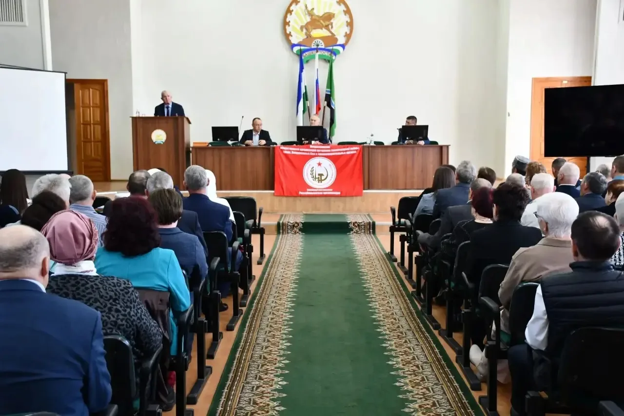На пленуме ветеранов нашего района имел честь выступить перед нашими уважаемыми земляка...