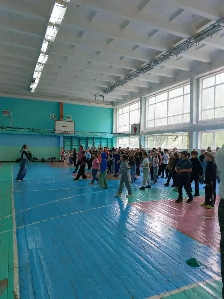 ⚡️ Полная перезагрузка: спорт, тренды и флешмоб в лагере «Солнышко»!