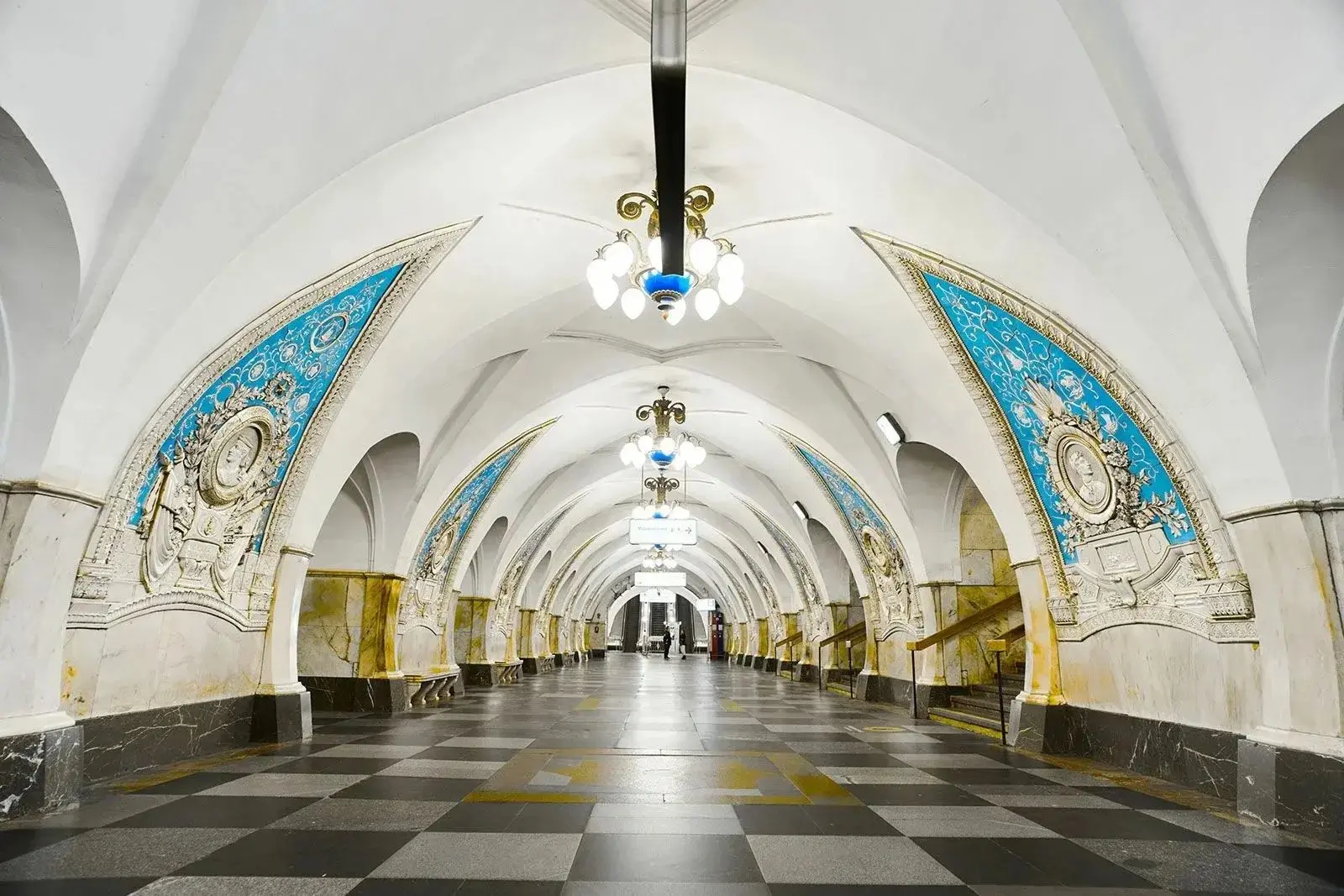 🚇 Московский метрополитен отсудил у упавшего на пути пассажира 315 тысяч рублей