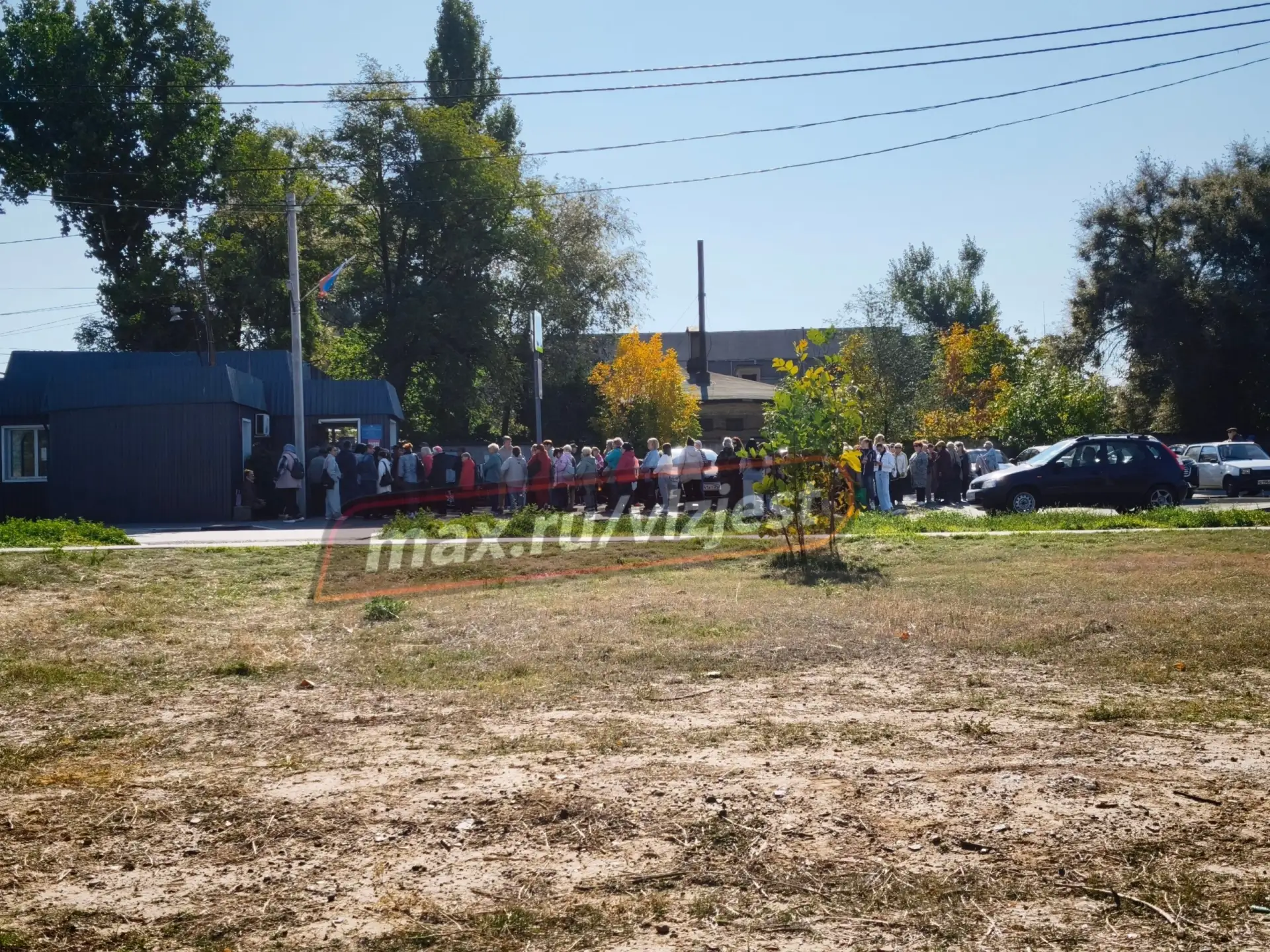 🚌 Волжане по пять часов стоят в очереди ради замены проездного
