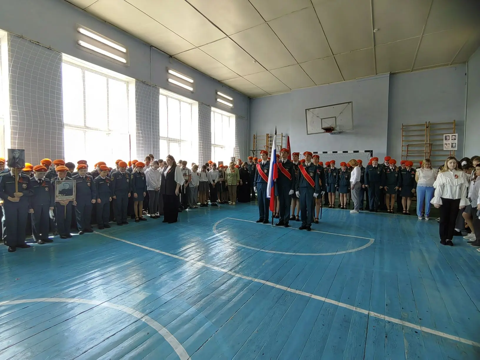 📌ЛИНЕЙКА ПАМЯТИ   Сегодня в  нашей школе прошла торжественная линейка, посвященная 81-ой годовщине В