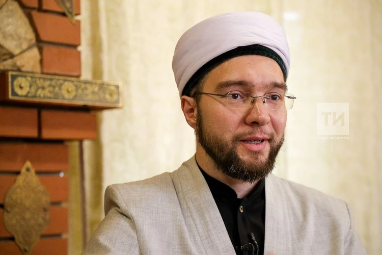 Сорау: «Күптән түгел генә әтине озаттык. Көндез вафат булган иде, гүргә икенче көнне ге...
