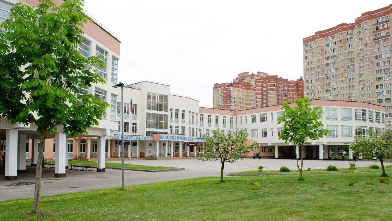 🎓 Стартовал набор учащихся в бесплатные секции и кружки в школе 2065 города Московский.