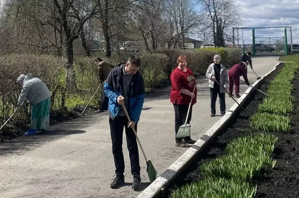 2 мая педагоги  МБОУ СОШ с. Усть‑Уза  приняли  активное  участие  во  всероссийской  эк...