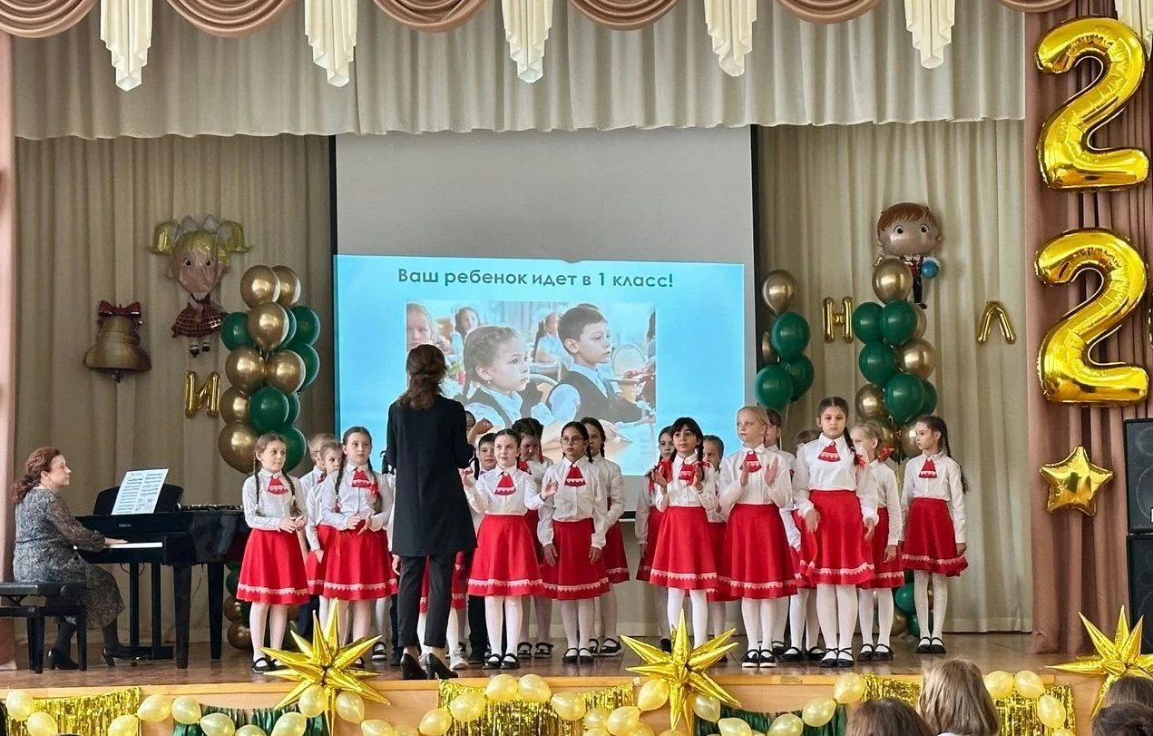 27 мая Младший хор «Музыкальный кораблик» выступил перед родителями будущих первоклассн...