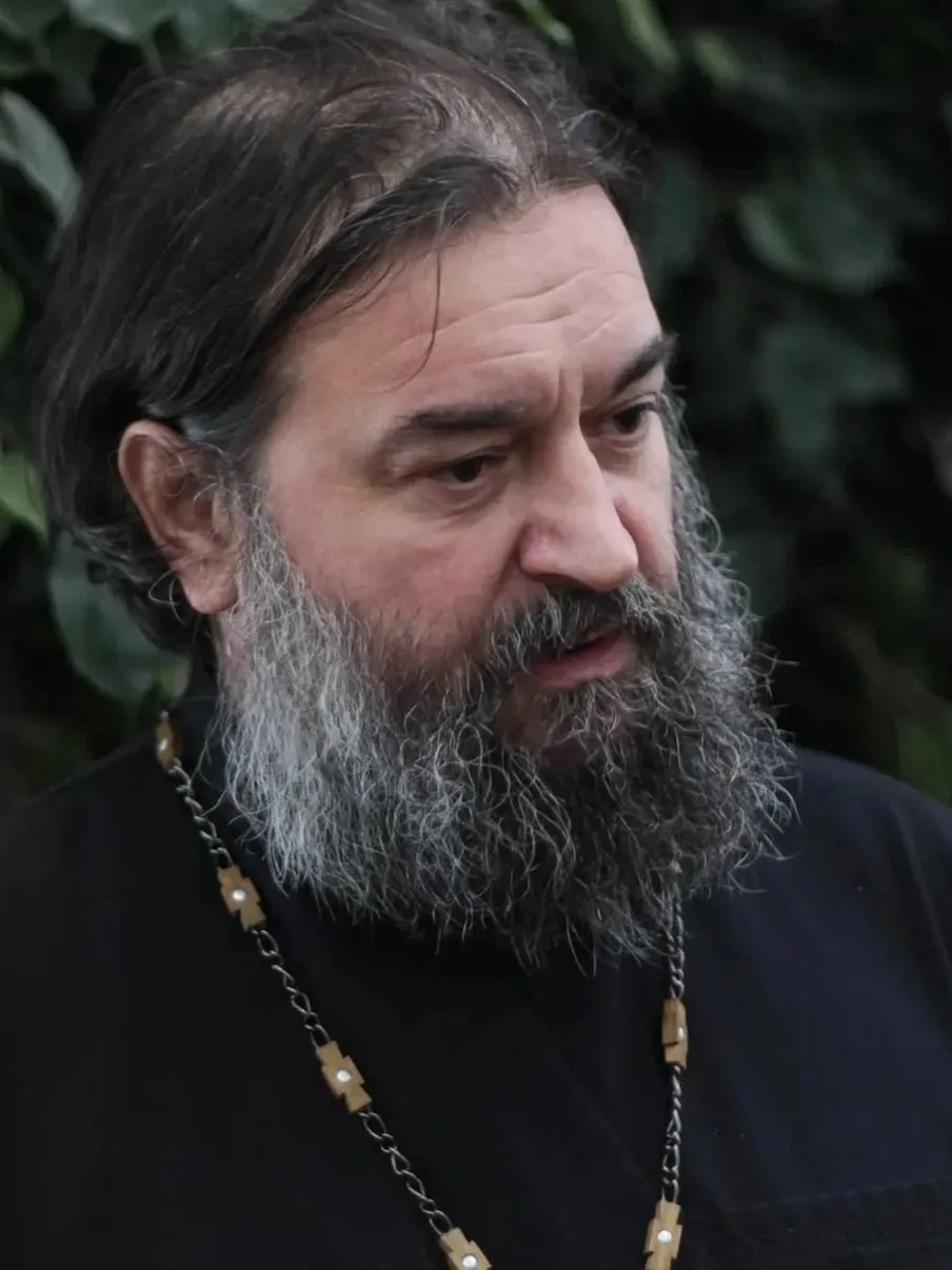В Великий Пост нужно беспощадно, как гадину, раздавить хотя бы одну злую привычку. Напр...