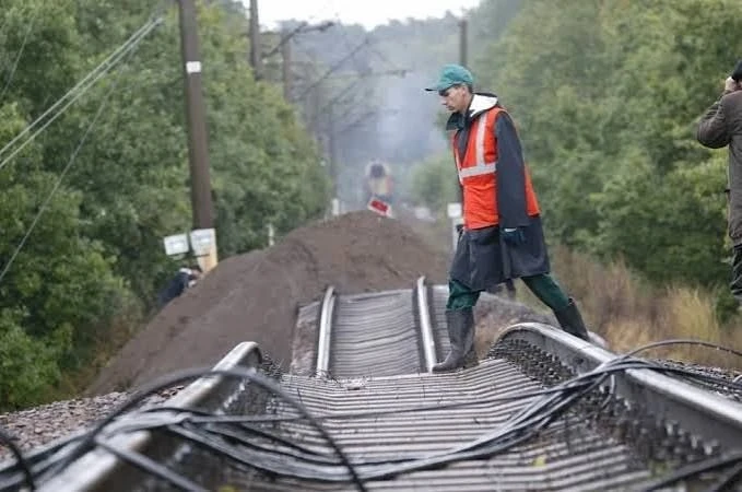 🌍😳 Ровно 22 года назад в Калининградской области произошло землетрясение