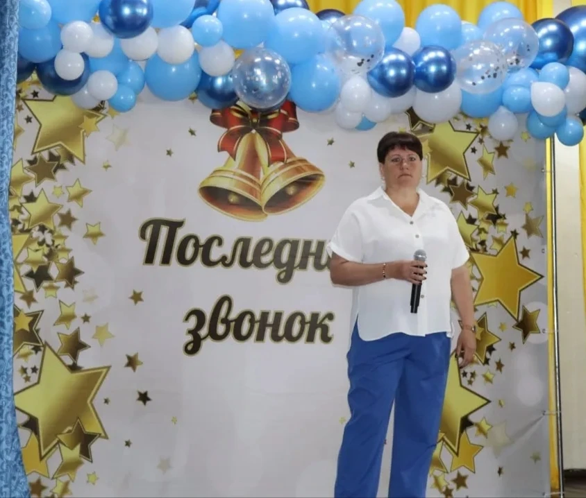 29 мая в Романовской СОШ прозвенел последний звонок для учащихся 9 класса. Позади школь...