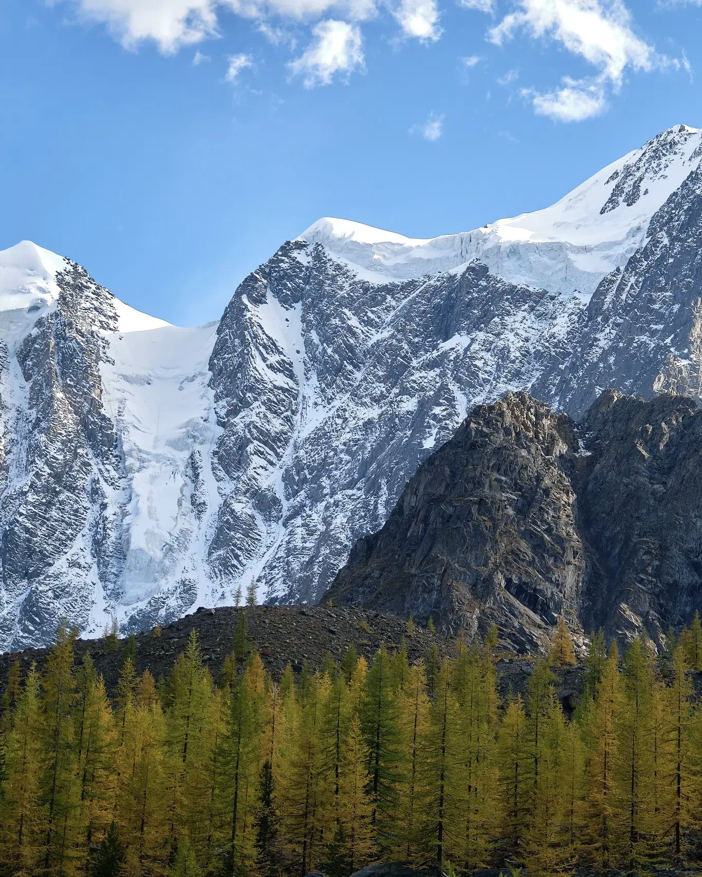 🏔️ Доброе утро, Республика Алтай!

Днём 7 августа на территории региона ожидается +23…28 градусов, 