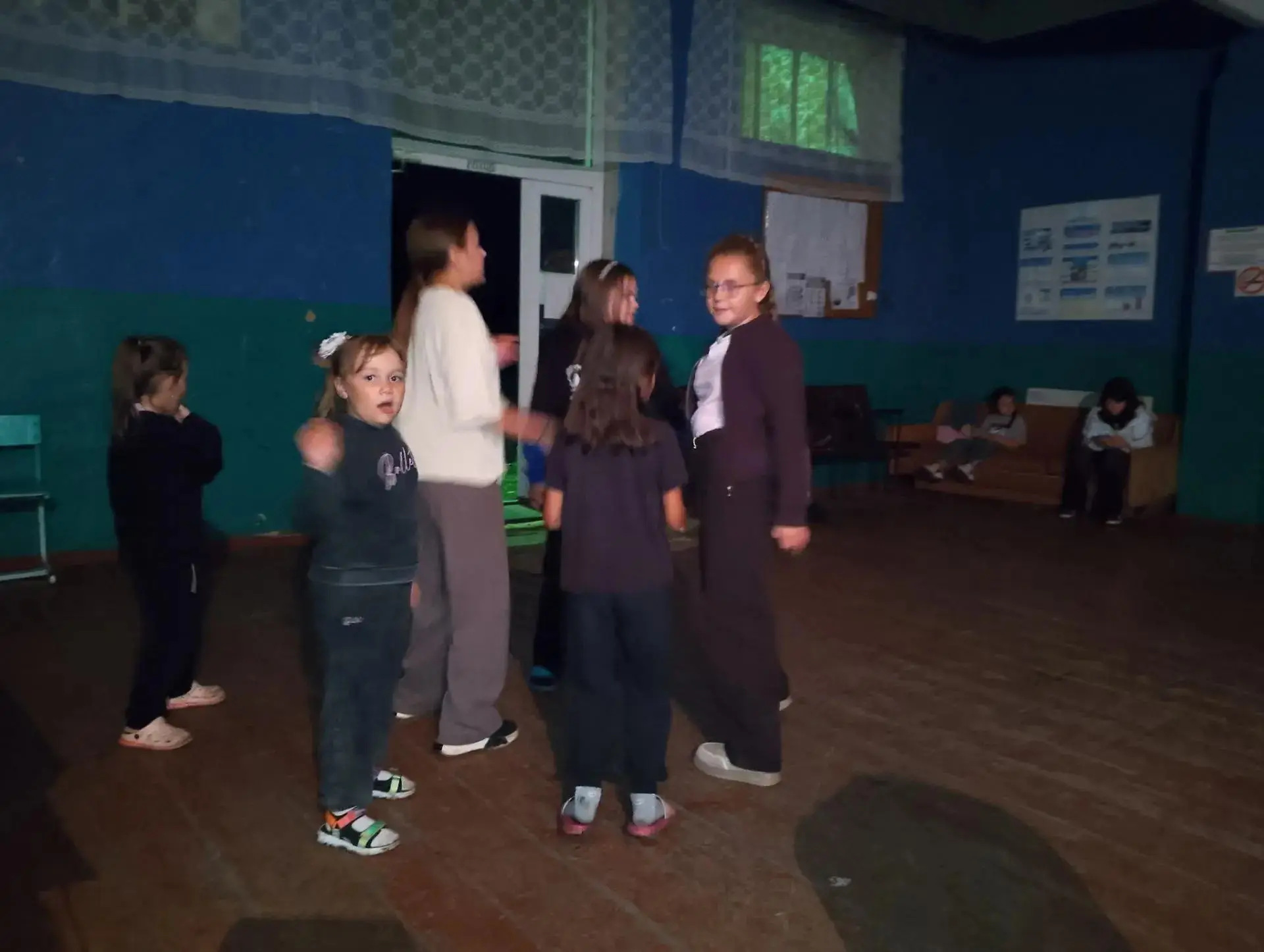 «Лето, прощай! Дискотанцы начинай!» — в Бибиковском СК было по-настоящему жарко!