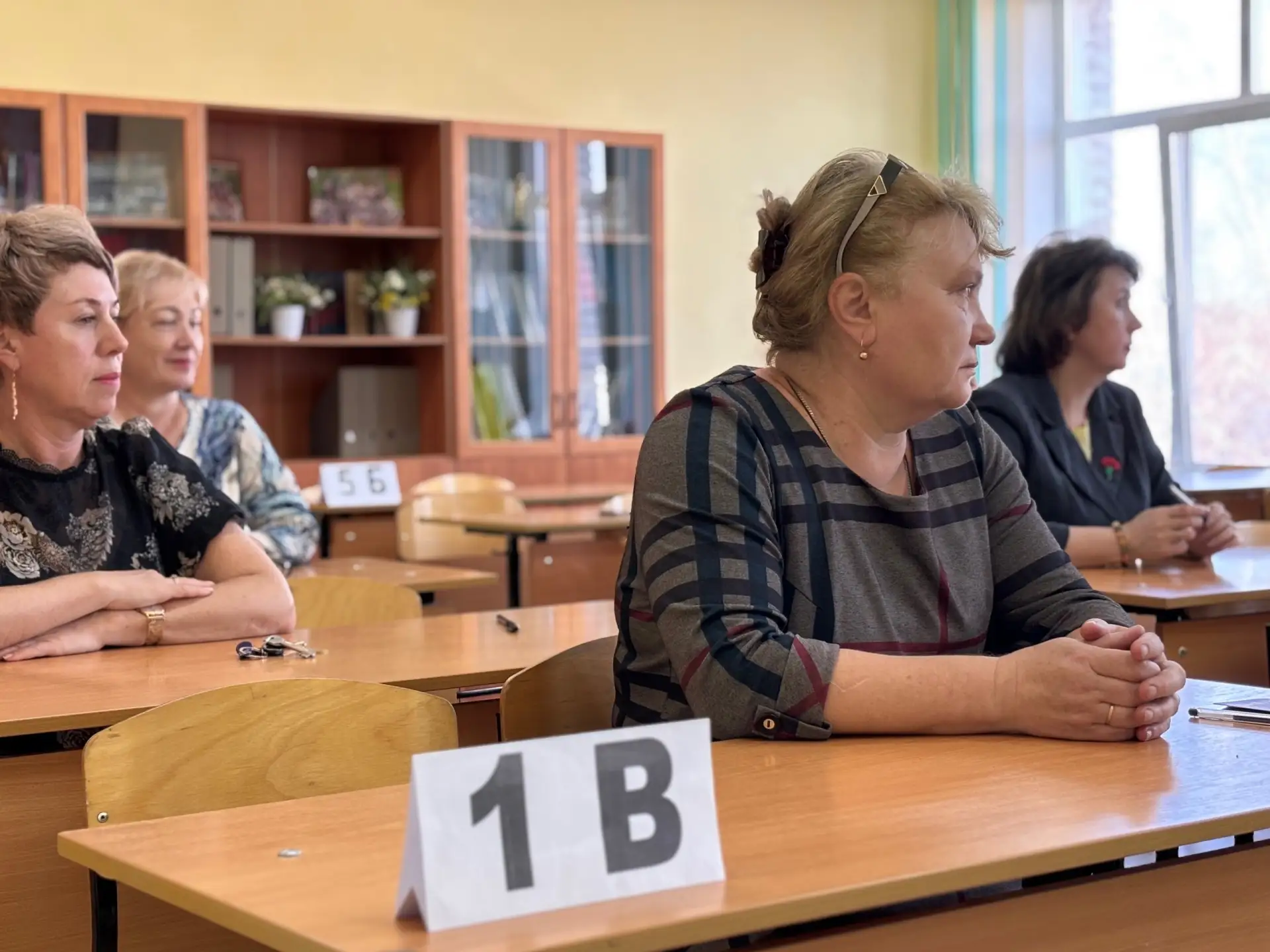 «Сдаём ЕГЭ вместе!»   📚 Сегодня родители будущих выпускников отправились на пробный Единый государст