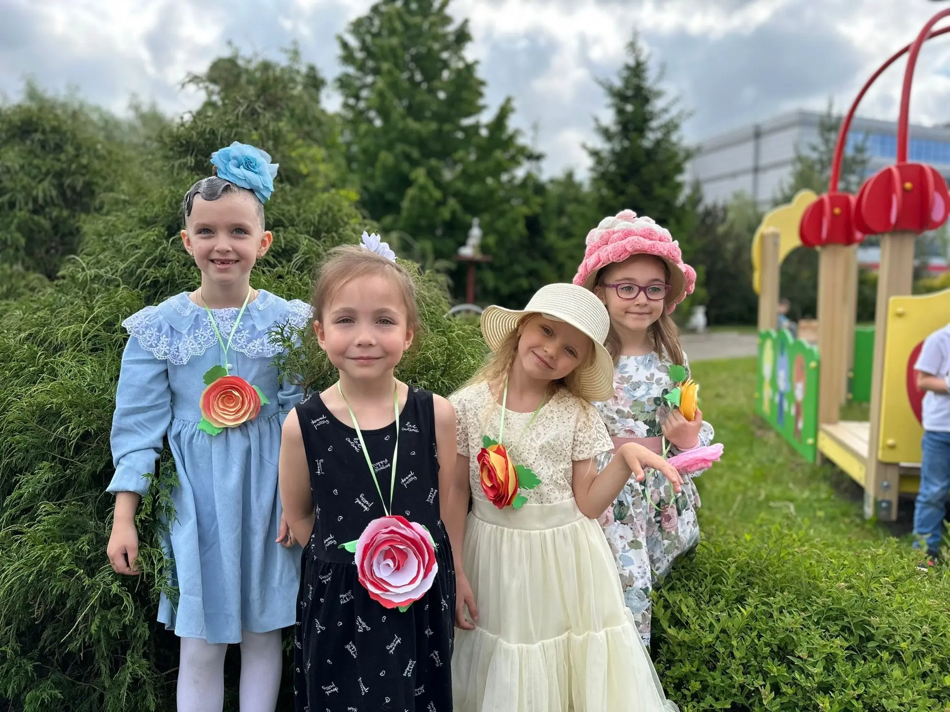 ДЕНЬ ЗАЩИТЫ ДЕТЕЙ☀️

День защиты детей в нашем детском саду по традиции стал большим общим празднико
