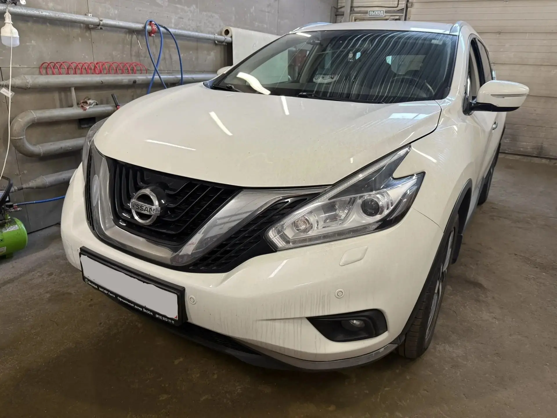 На ремонте Nissan Murano Z52. Не открывается водительская дверь: электрозамок не справл...