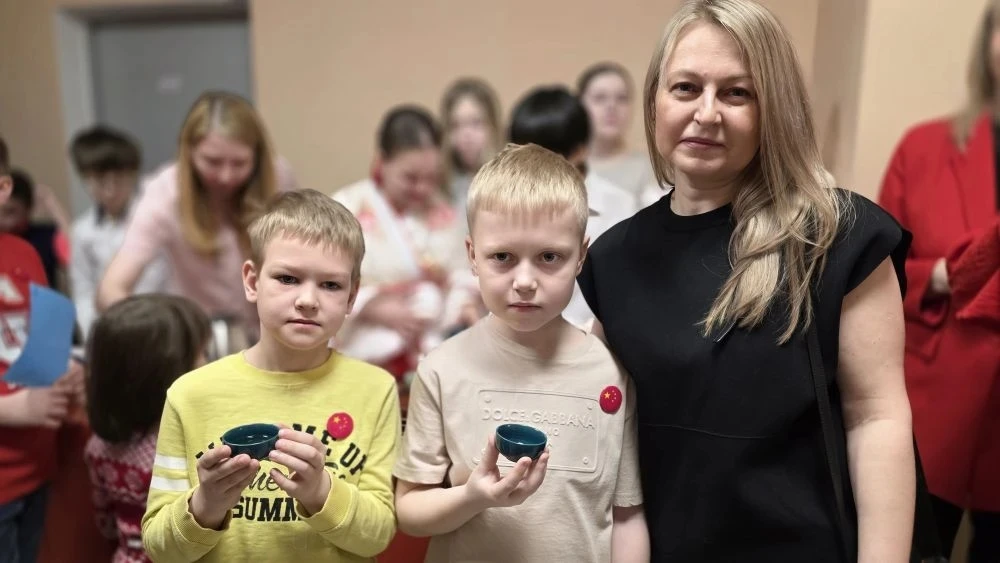 🪭 День китайской культуры в нашей школе: «КОД КИТАЯ»! 🏮  ✨Сегодня МБОУ «Школа №18» превратилась в на