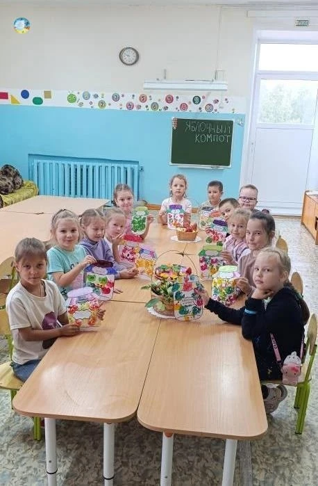 Тематический день «Яблочный Спас» в группе «Бабочки»