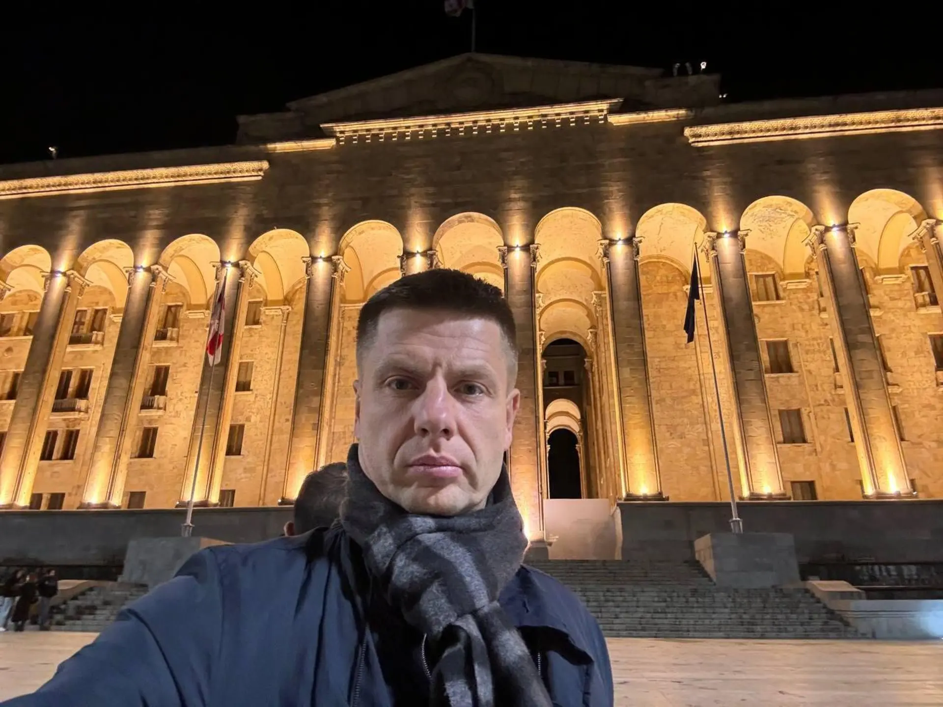 ⚡️«Реальность такова: мы проигрываем войну» — украинский нардеп Гончаренко* призвал нач...