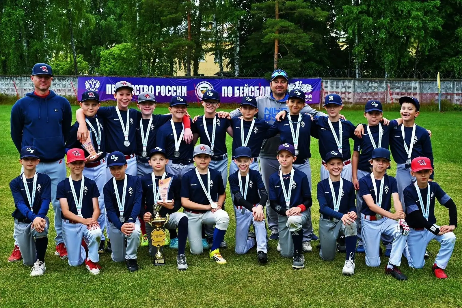 🥈🏆 Ученики 6«В» класса Россолько Ростислав и Хабибулин Артем в составе сборной команды МКСШОР «Юг»