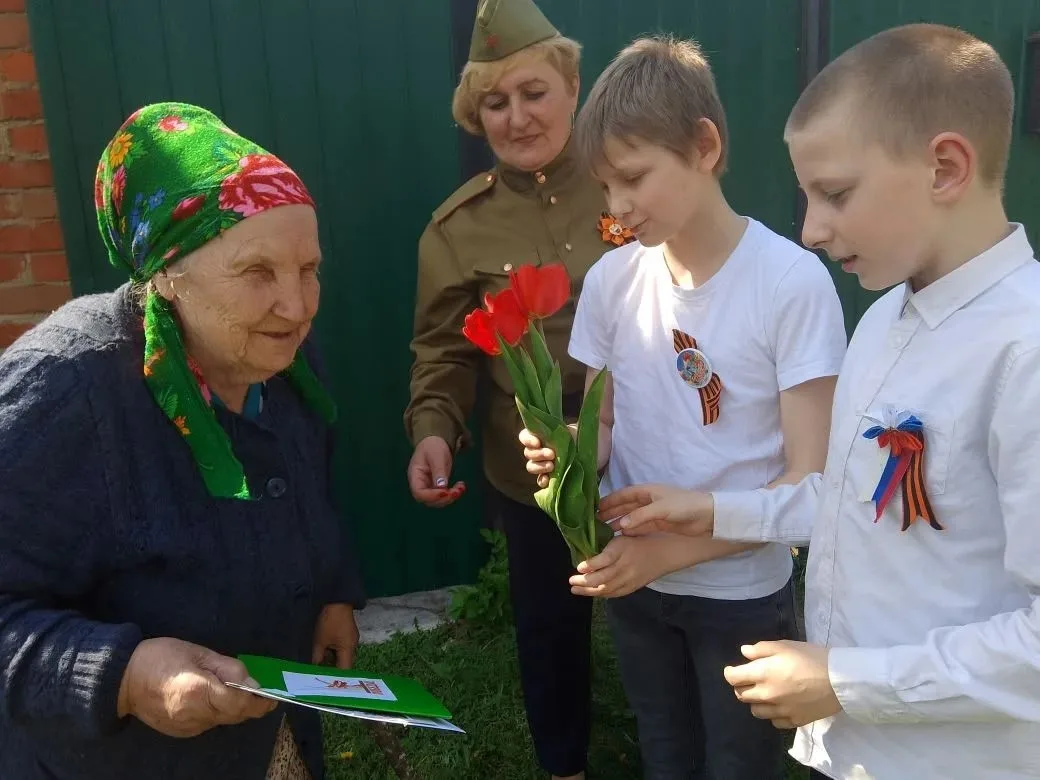 7 мая педагоги и обучающиеся МБОУ «Булановская ООШ» приняли участие в трогательной акци...