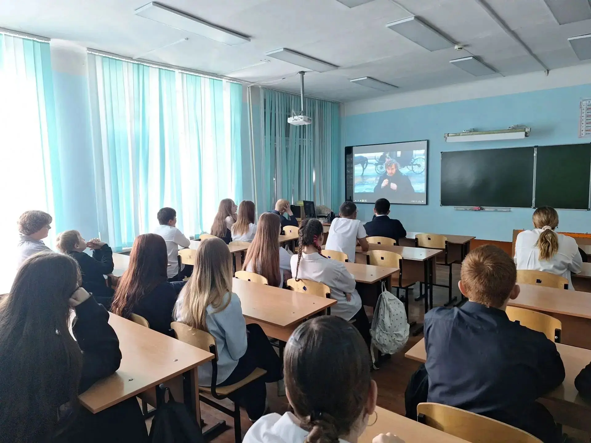 Начался новый учебный год, а это значит, что ребятам пора повторить правила безопасност...