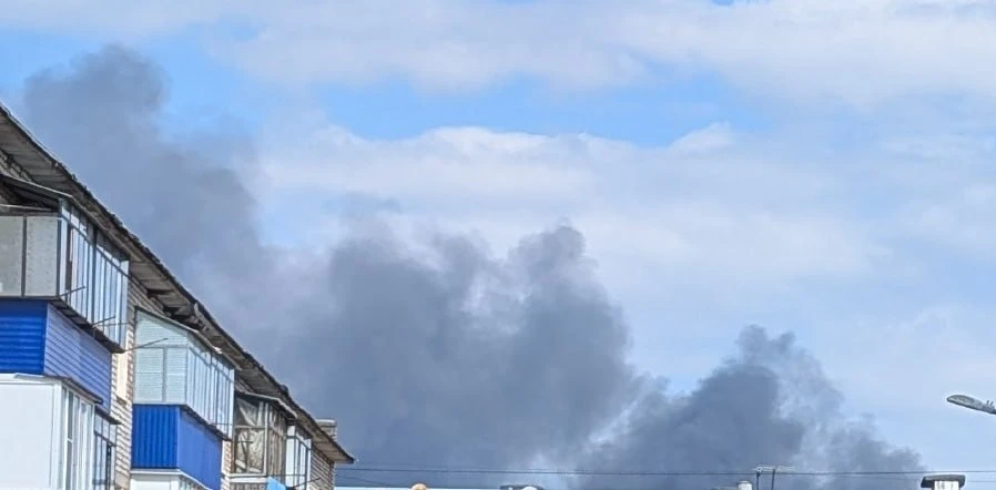 ‼️ Башкортостан подвергся атаке БПЛА: обломки упали на предприятие  Республика Башкортостан подвергл