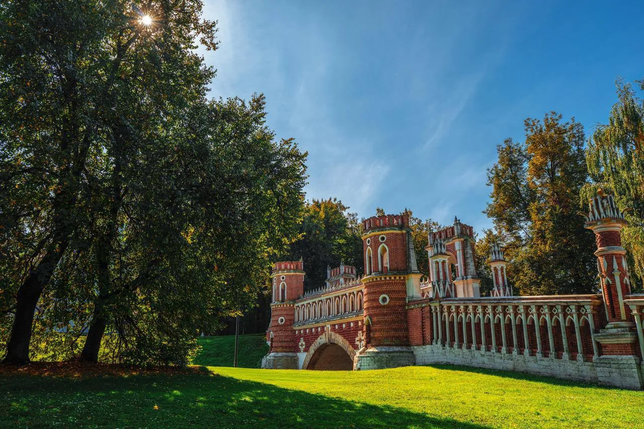Время — гулять в Парках Москвы!