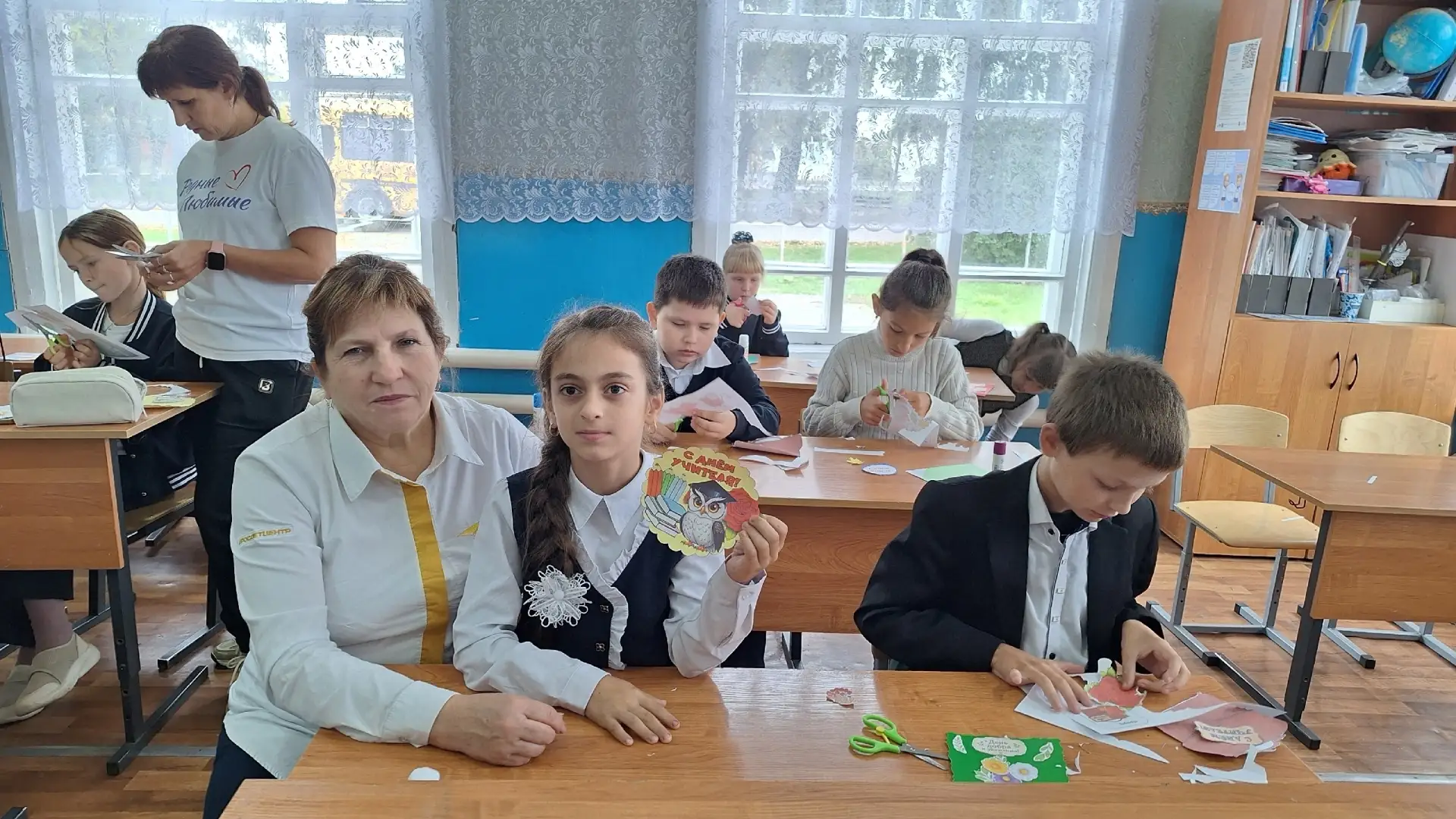 Накануне Дня учителя активисты «Навигаторов детства» и Движения Первых организовали ряд...