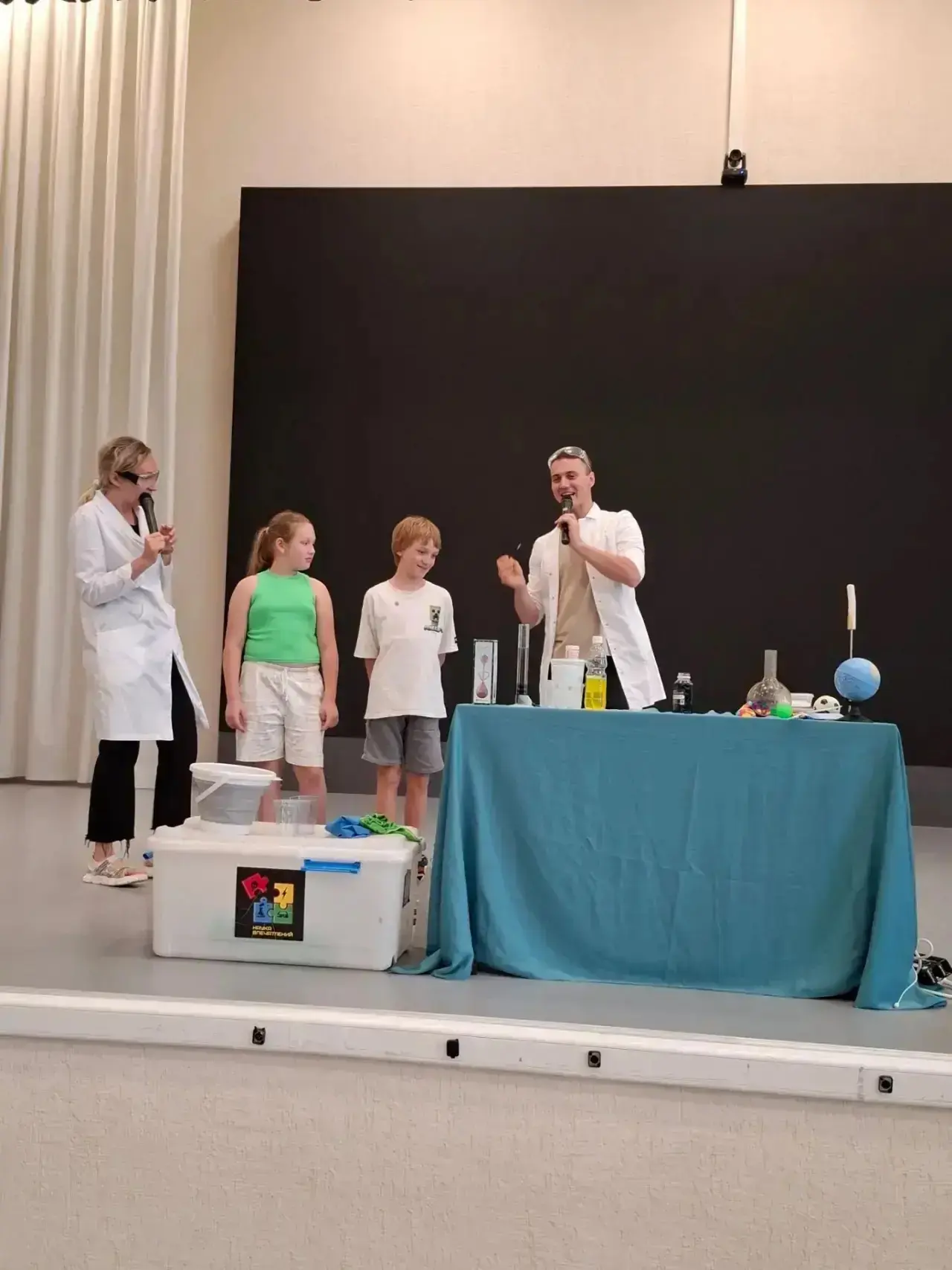 ✨🔬 В школьном лагере «Звездочка» произошло настоящее научное волшебство!🔬✨

Сегодня ребята стали у