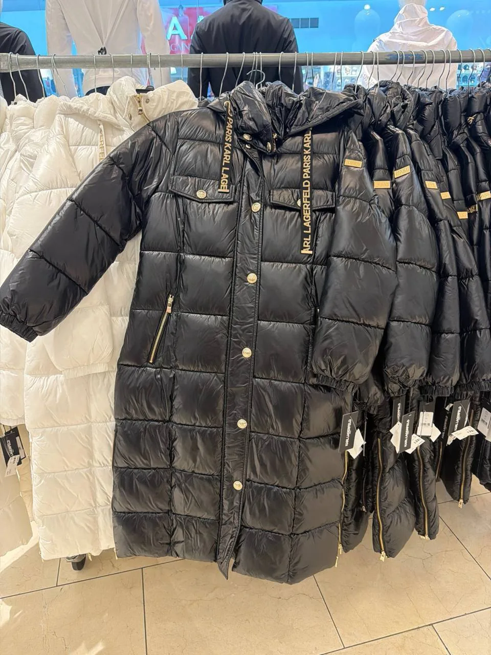 KARL LAGERFELD 🛍️