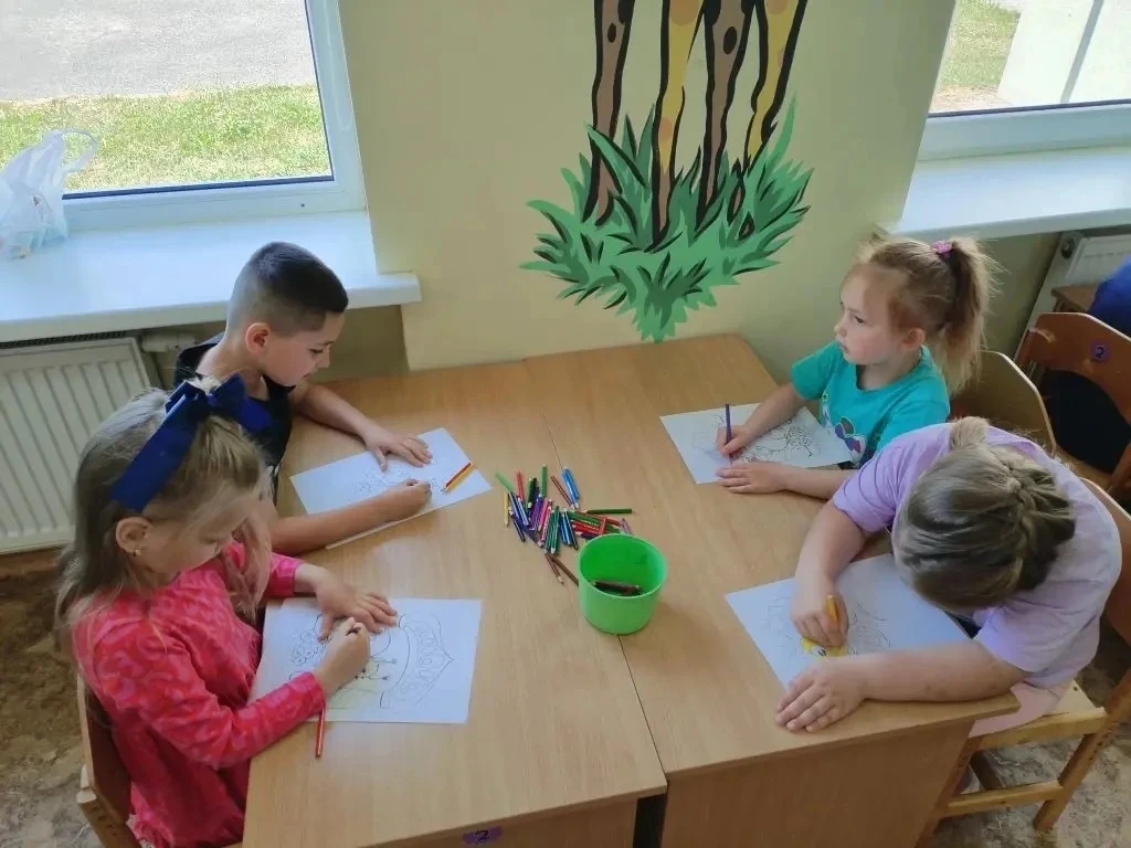 🐈‍⬛👨🏻‍🎨 В детском саду п. Придорожное в разновозрастных группах прошёл Пушкинский день, посвящён