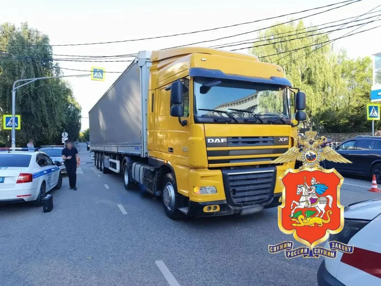 🚨 В подмосковном Ногинске грузовик насмерть сбил двух женщин на пешеходном переходе.

Трагедия прои