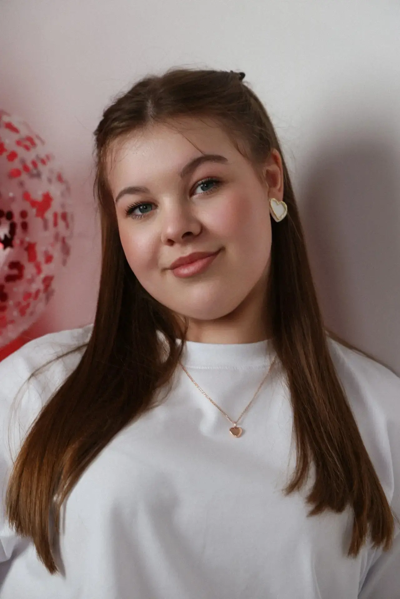 Трофимова Мария, ученица 8в класса стала лауреатом II степени в межрегиональном конкурс...