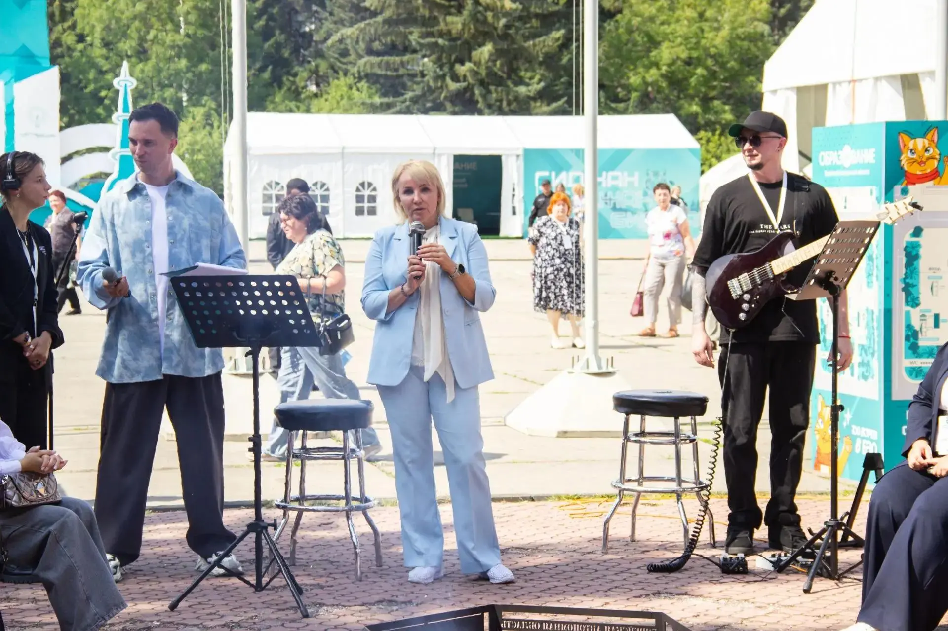 👩‍🏫 Памятник Учителю появится в Биробиджане