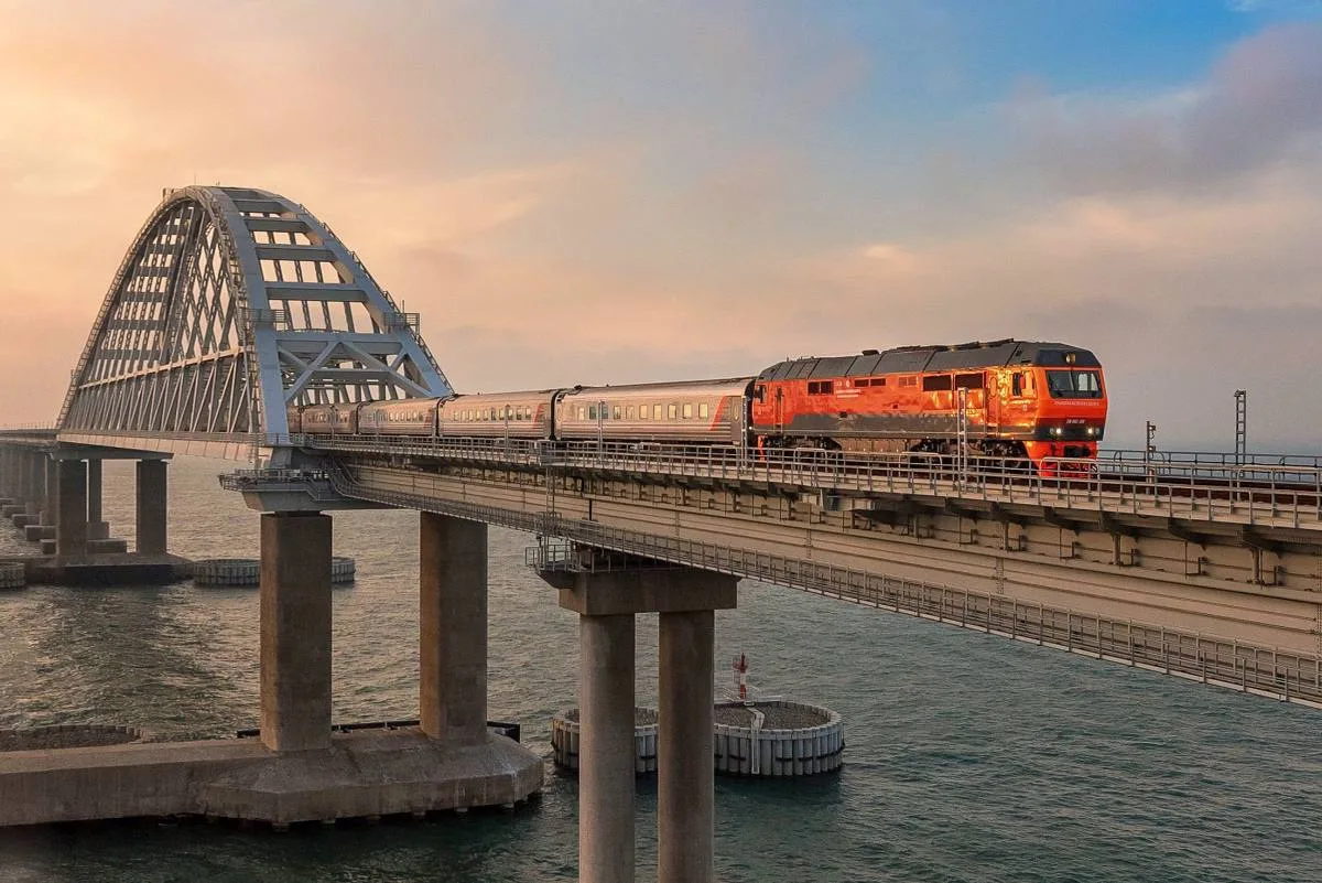 🚆 Поезда из Москвы в Крым теперь будут курсировать по полуострову только в светлое время суток.

Но