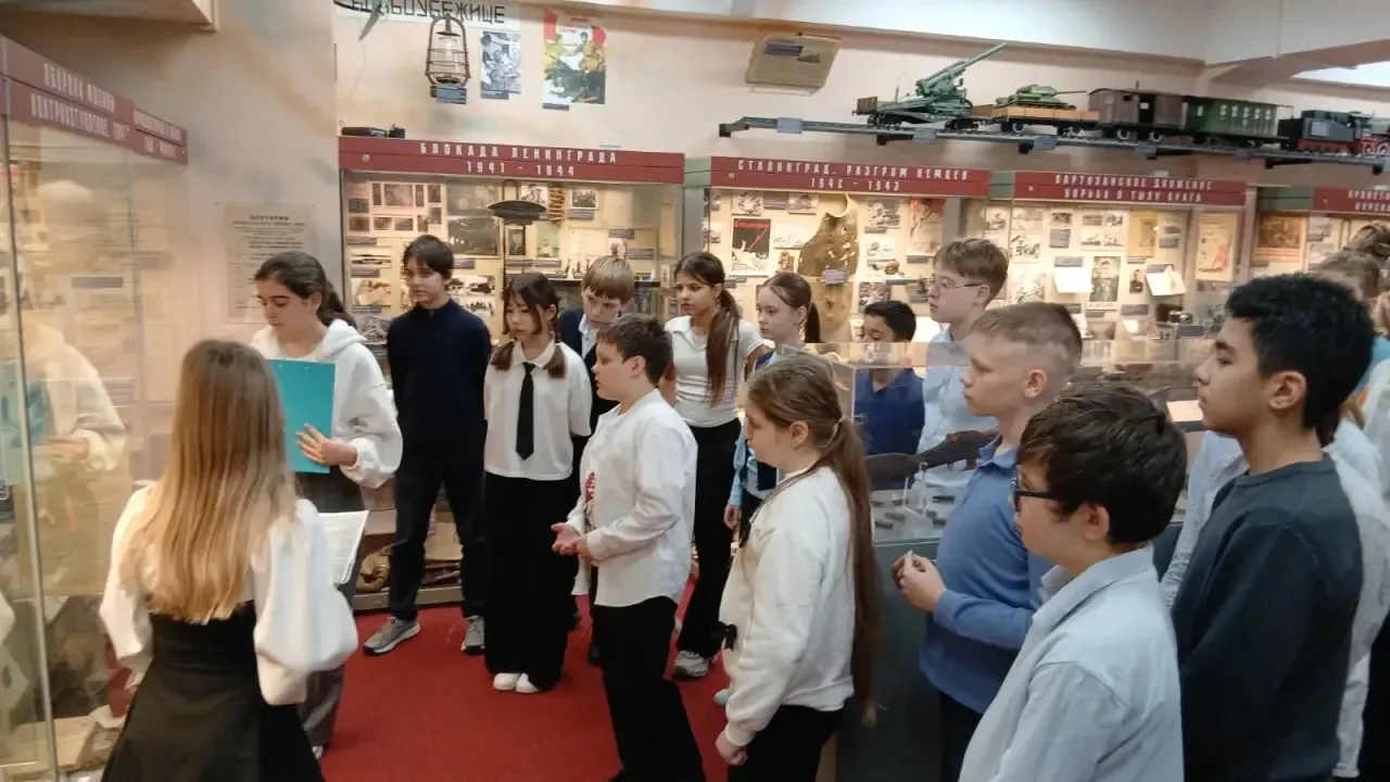 5 декабря  в музее школы №19 г. Красногорска были проведены экскурсии, посвященные контрнаступлению 