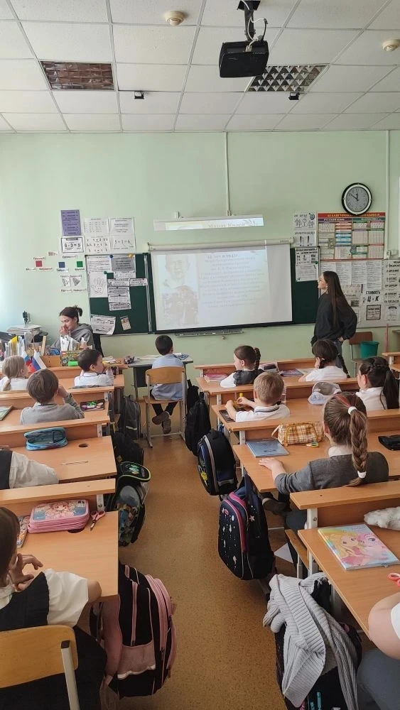 🕊️ Маленькие герои Большой войны  ✅ Сегодня ученицы 8 класса из психолого-педагогического класса про