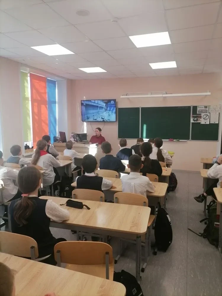 ❗️❗️❗️🌎Неделя космонавтики в школе 🧑‍🚀                                               С 06.04 по 13.0