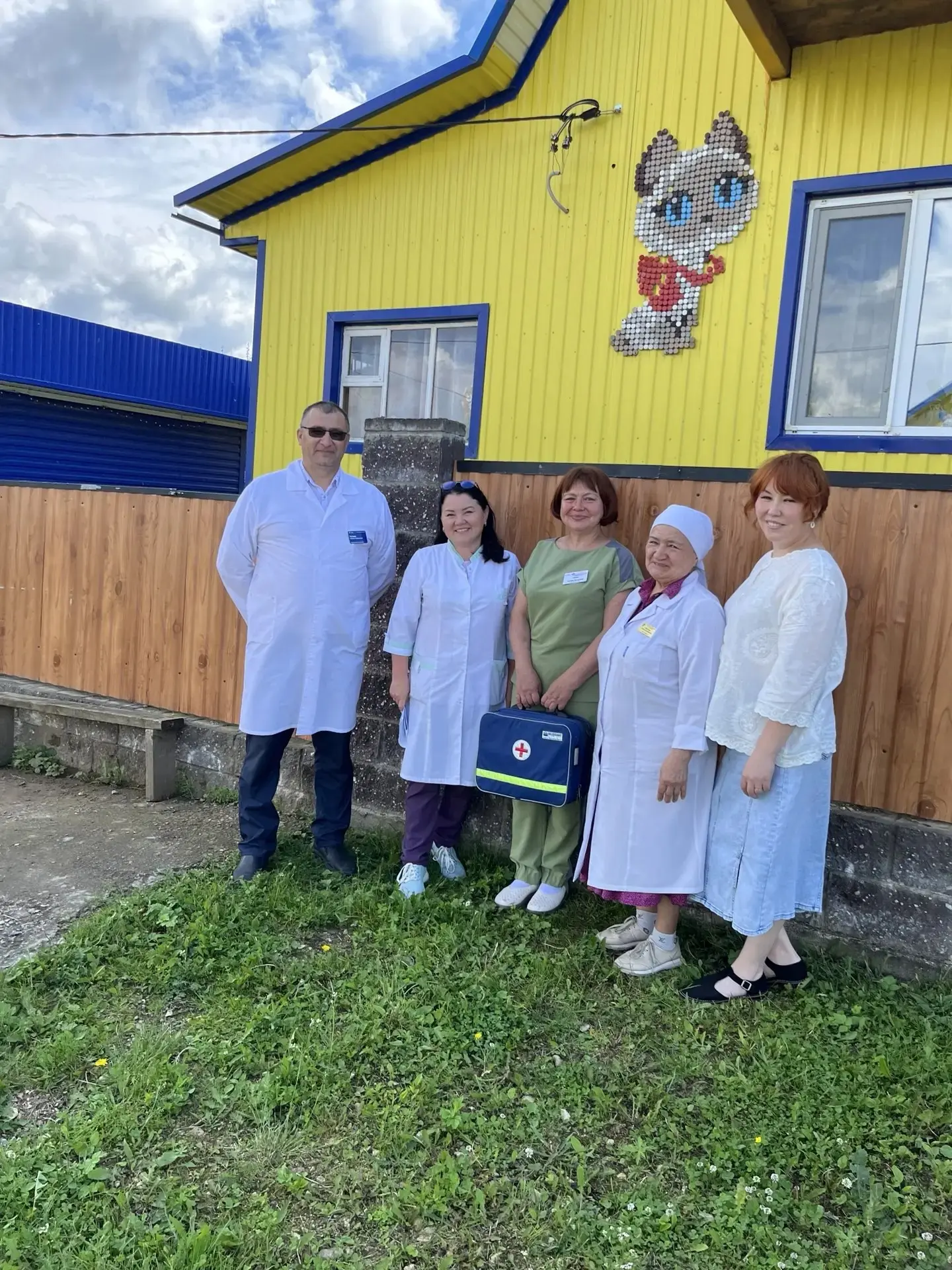 В целях повышения доступности медицинской помощи для жителей нашего района была организована выездна