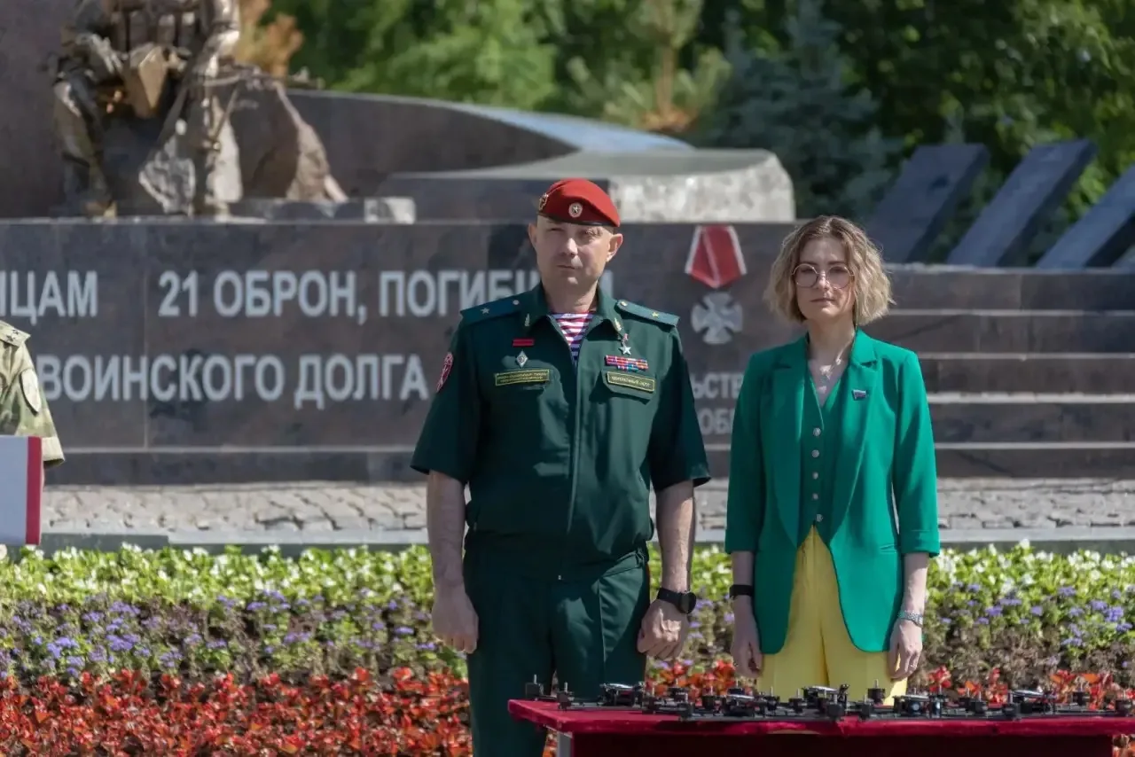 Встреча с Софринской бригадой Росгвардии: слова благодарности и уважения

«В подмосковном Ашукино в 