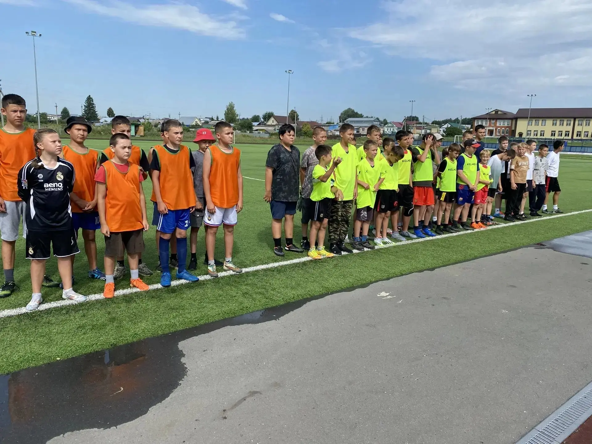 ⚽🏆 Футбольный турнир в Яльчиках.

На стадионе-площадке села Яльчики состоялся детский футбольный ту
