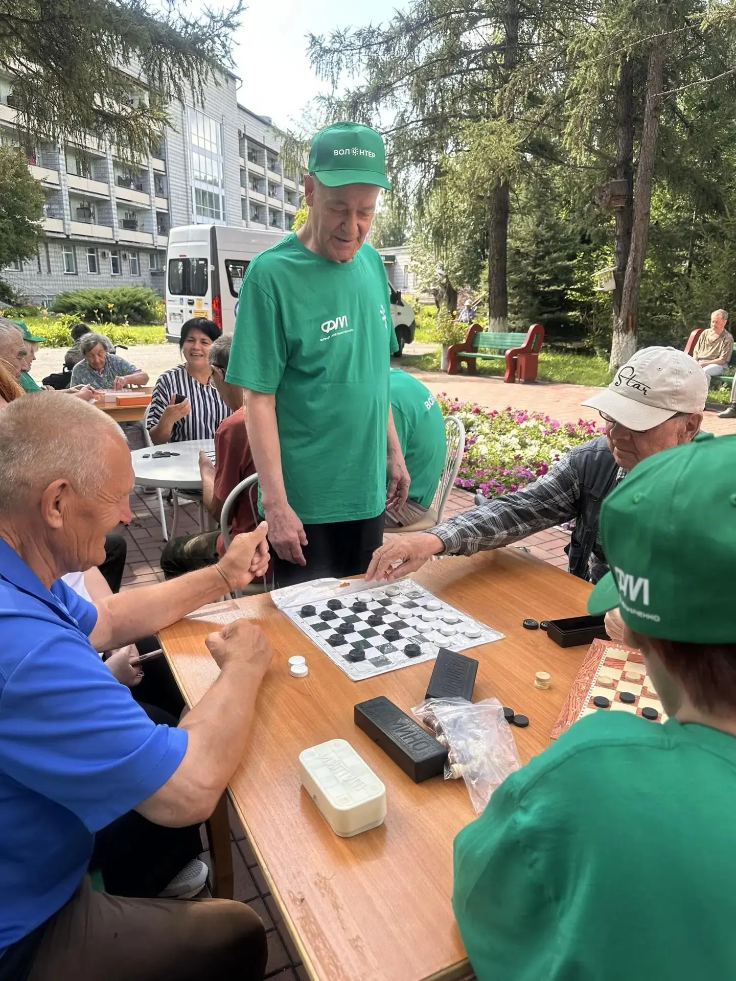 «Инклюзивное волонтерство»: сближая сердца в Доме ветеранов